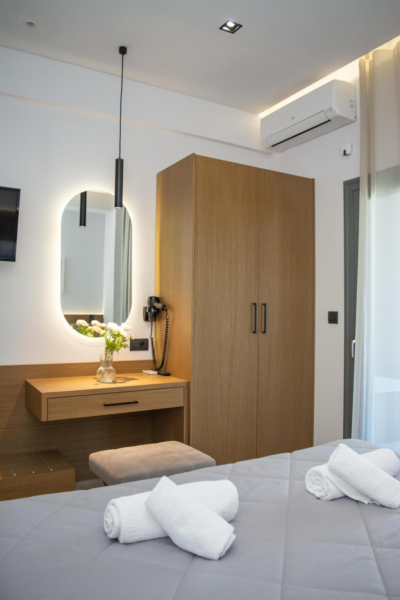 Hotel Golden Sun เนอา เมซางกาลา ภายนอก รูปภาพ