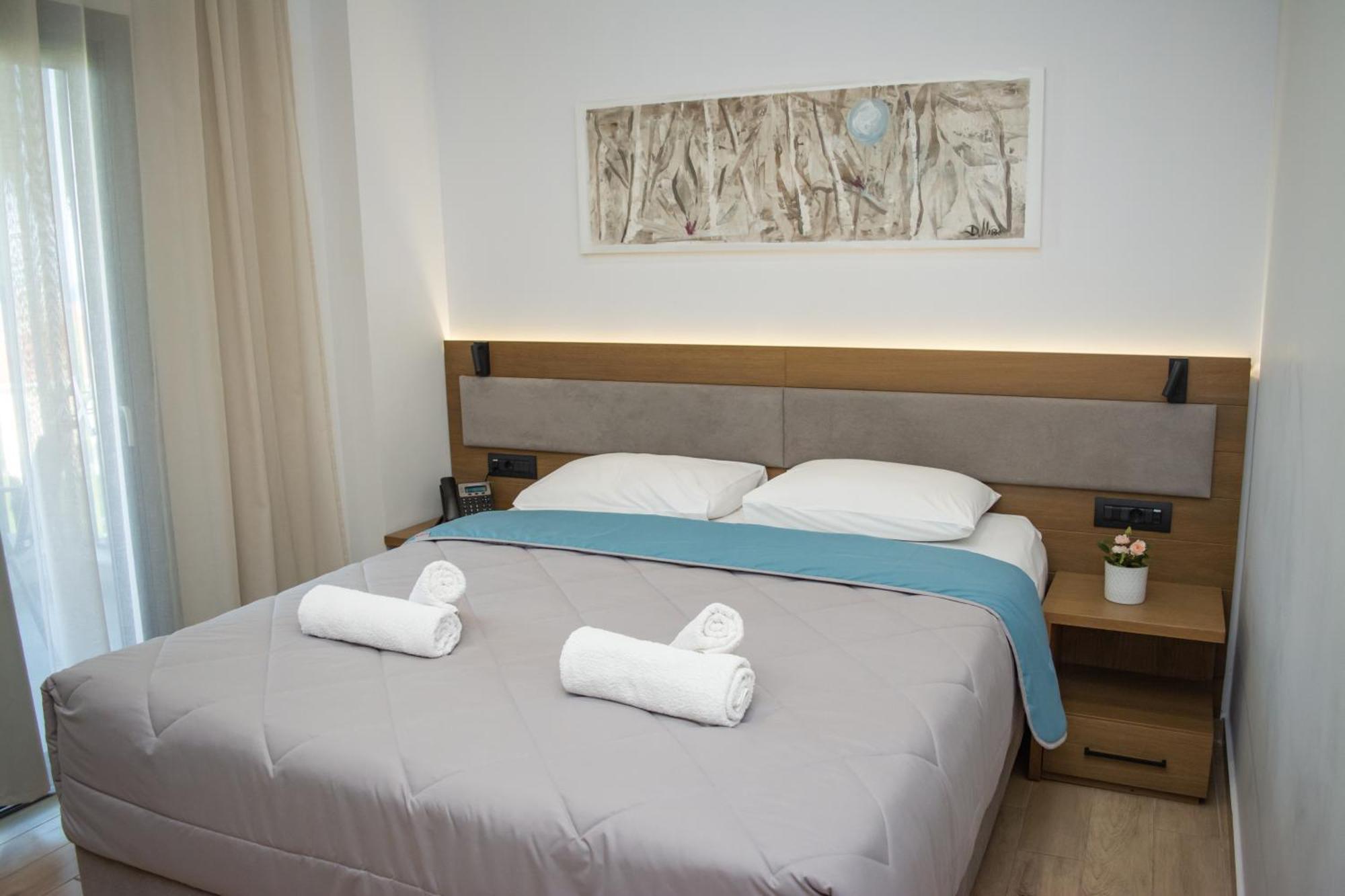 Hotel Golden Sun เนอา เมซางกาลา ภายนอก รูปภาพ