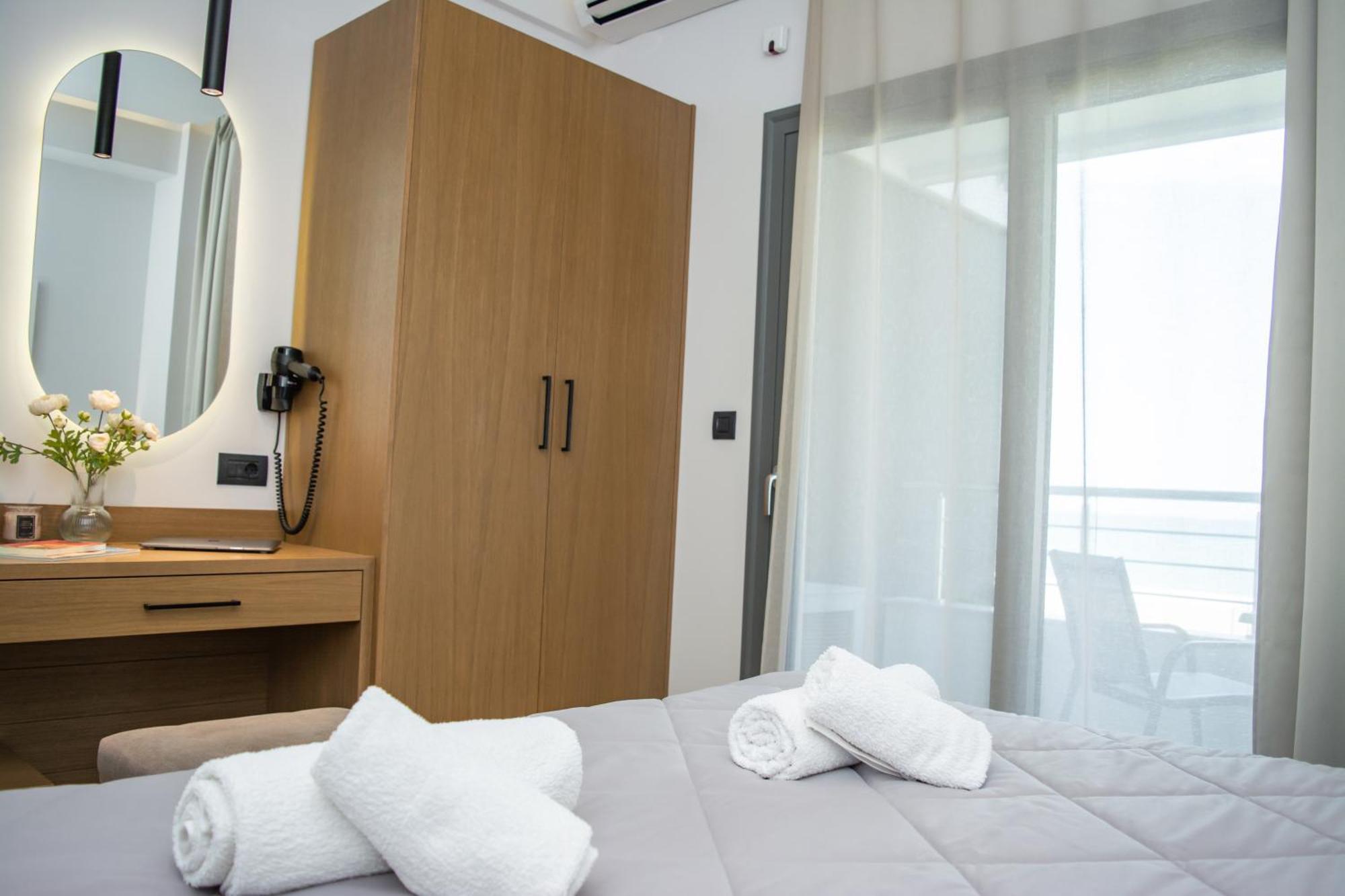 Hotel Golden Sun เนอา เมซางกาลา ภายนอก รูปภาพ