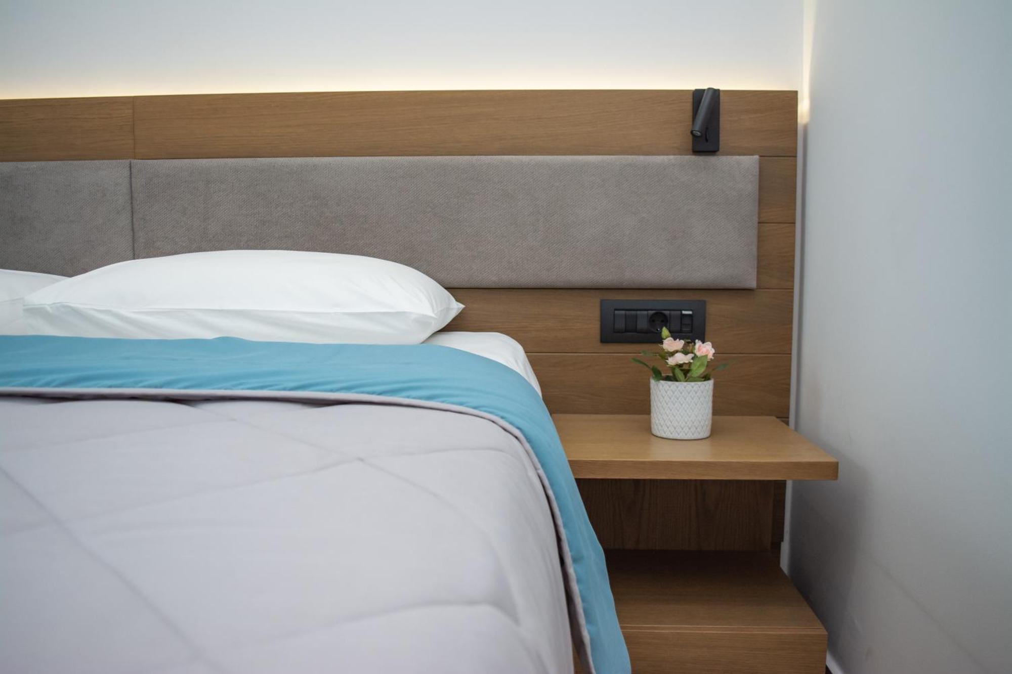 Hotel Golden Sun เนอา เมซางกาลา ภายนอก รูปภาพ